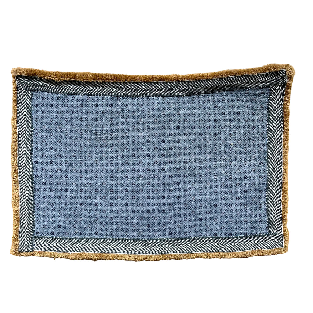 anti slip backing